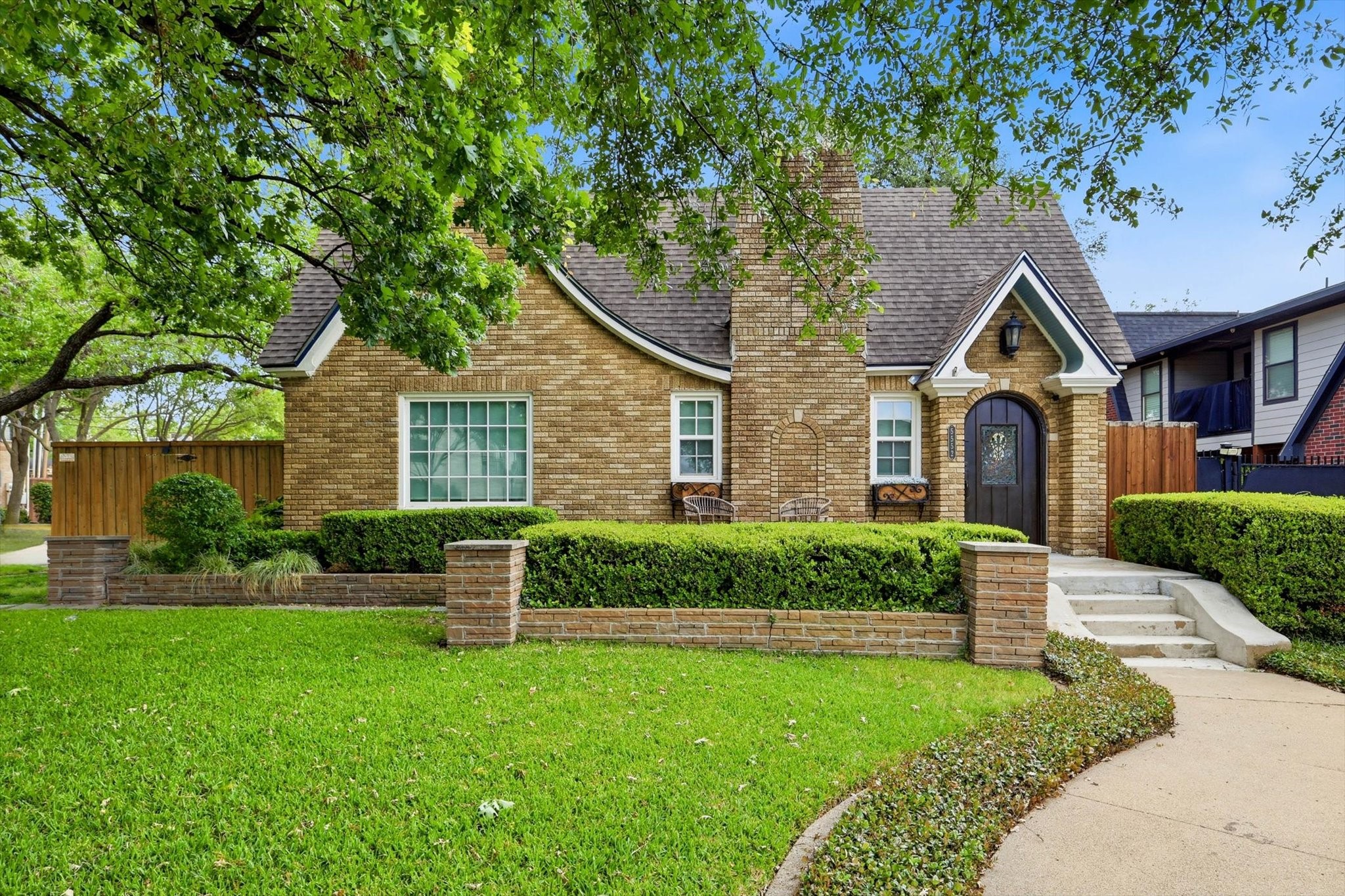 5552 Belmont Avenue Dallas TX 75206