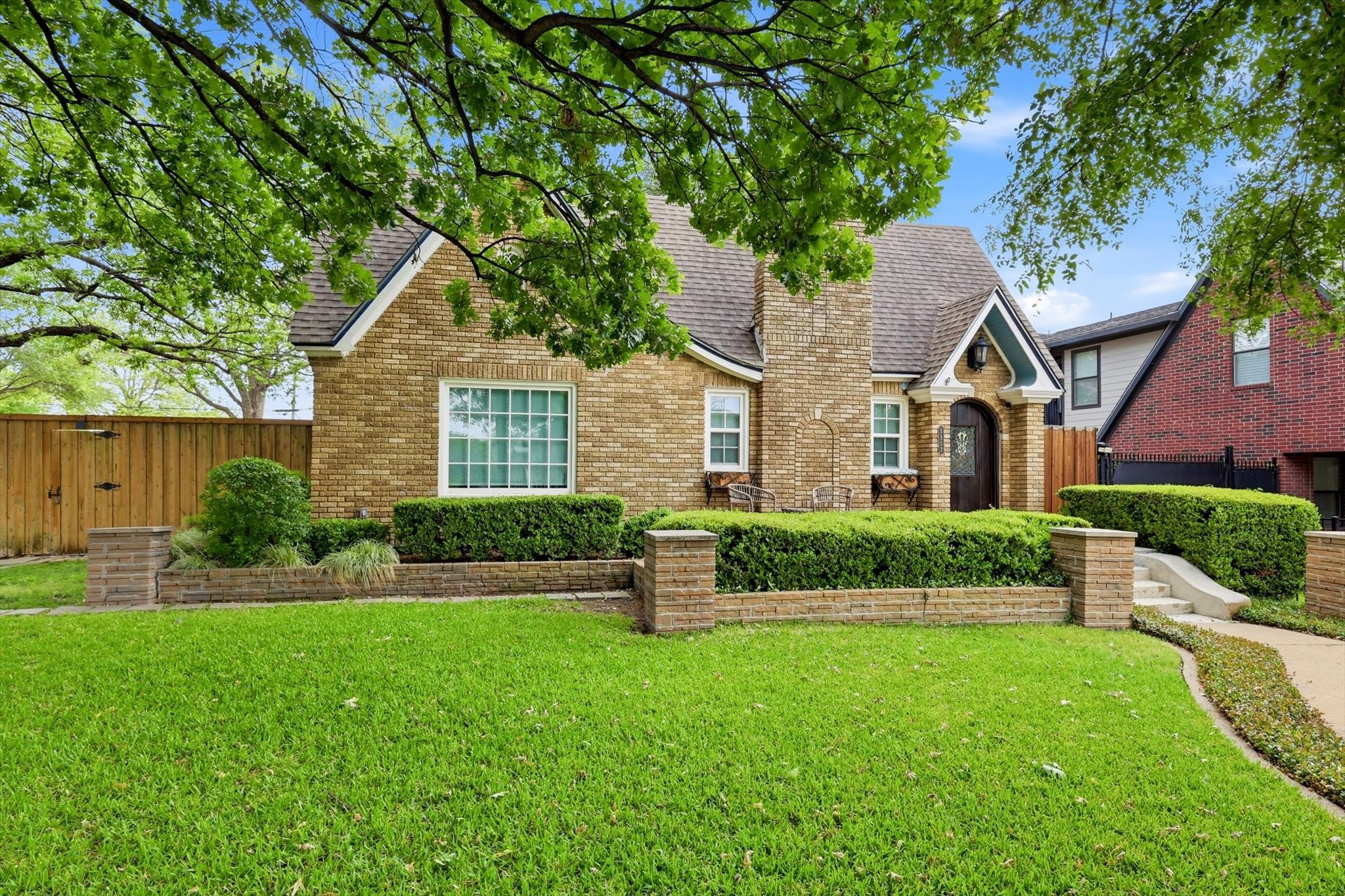 5552 Belmont Avenue Dallas TX 75206