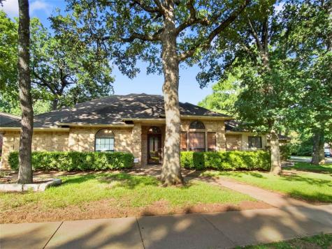 5200 Caliente Drive Arlington TX 76017