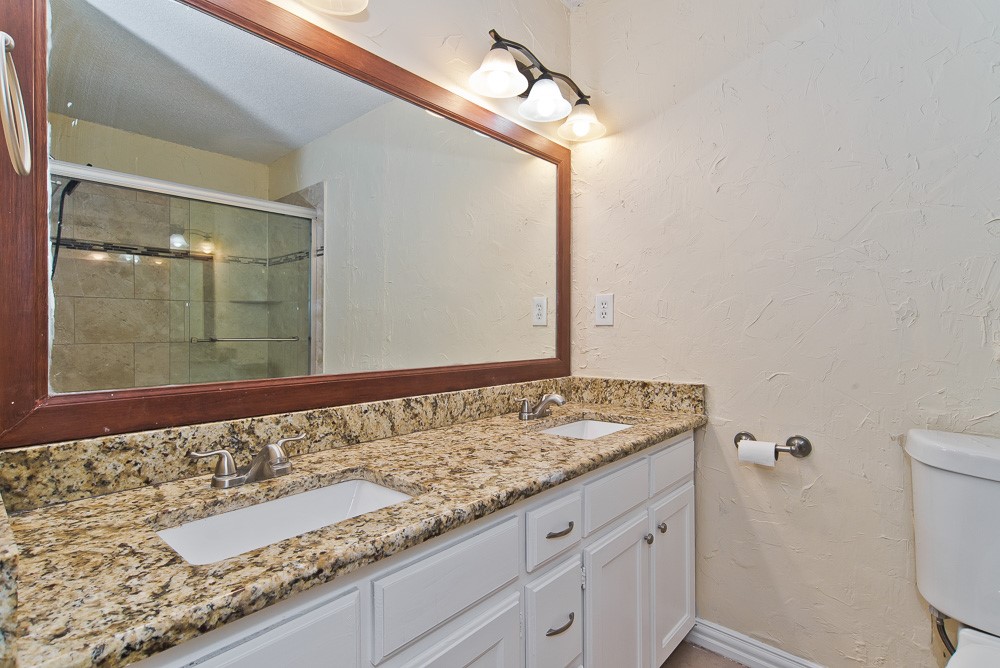 504 Circleview Drive Mansfield TX 76063