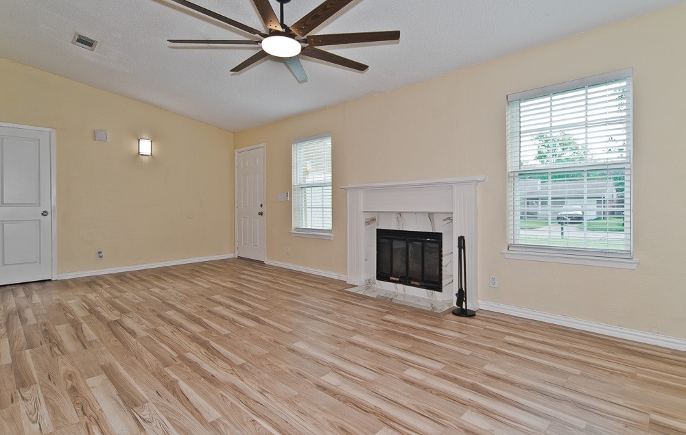 504 Circleview Drive Mansfield TX 76063