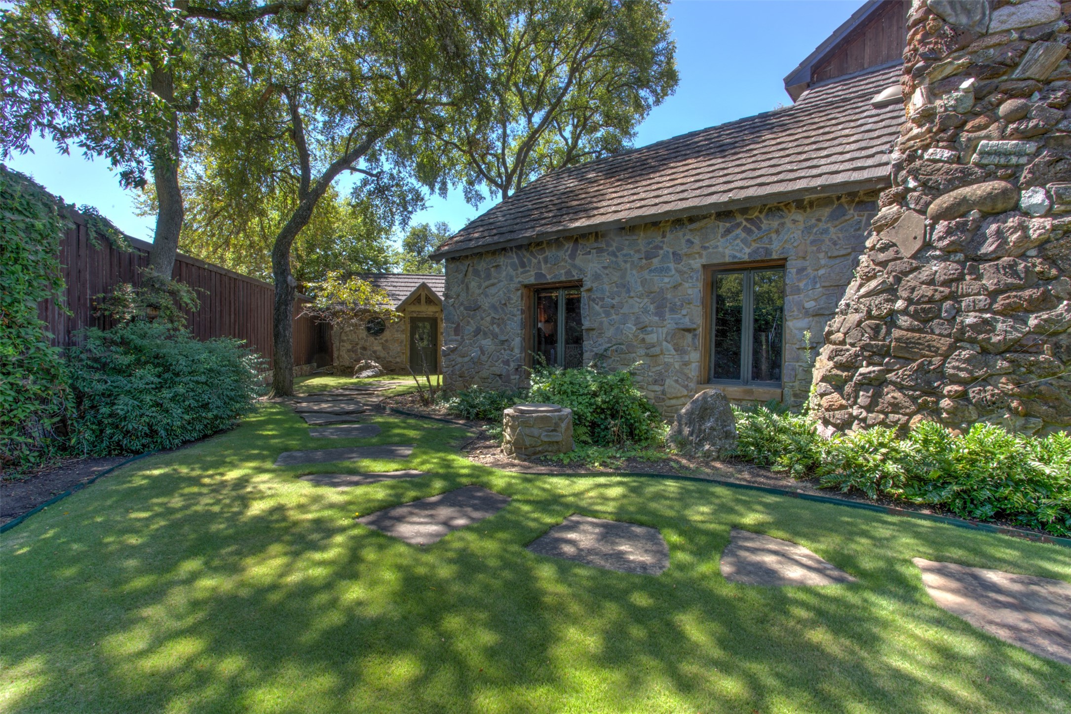 8935 Dickson Road Fort Worth TX 76179