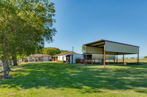 608 Water Street Seagoville TX 75159