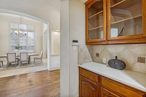 1629 Mcgee Lane Carrollton TX 75010