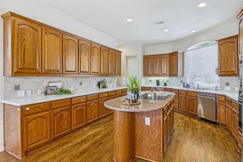 1629 Mcgee Lane Carrollton TX 75010
