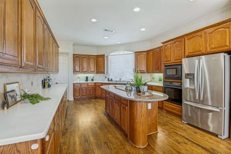 1629 Mcgee Lane Carrollton TX 75010