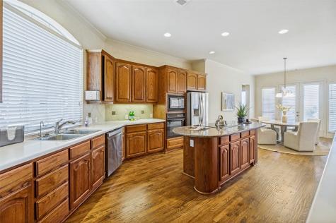 1629 Mcgee Lane Carrollton TX 75010