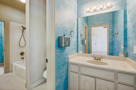 1629 Mcgee Lane Carrollton TX 75010