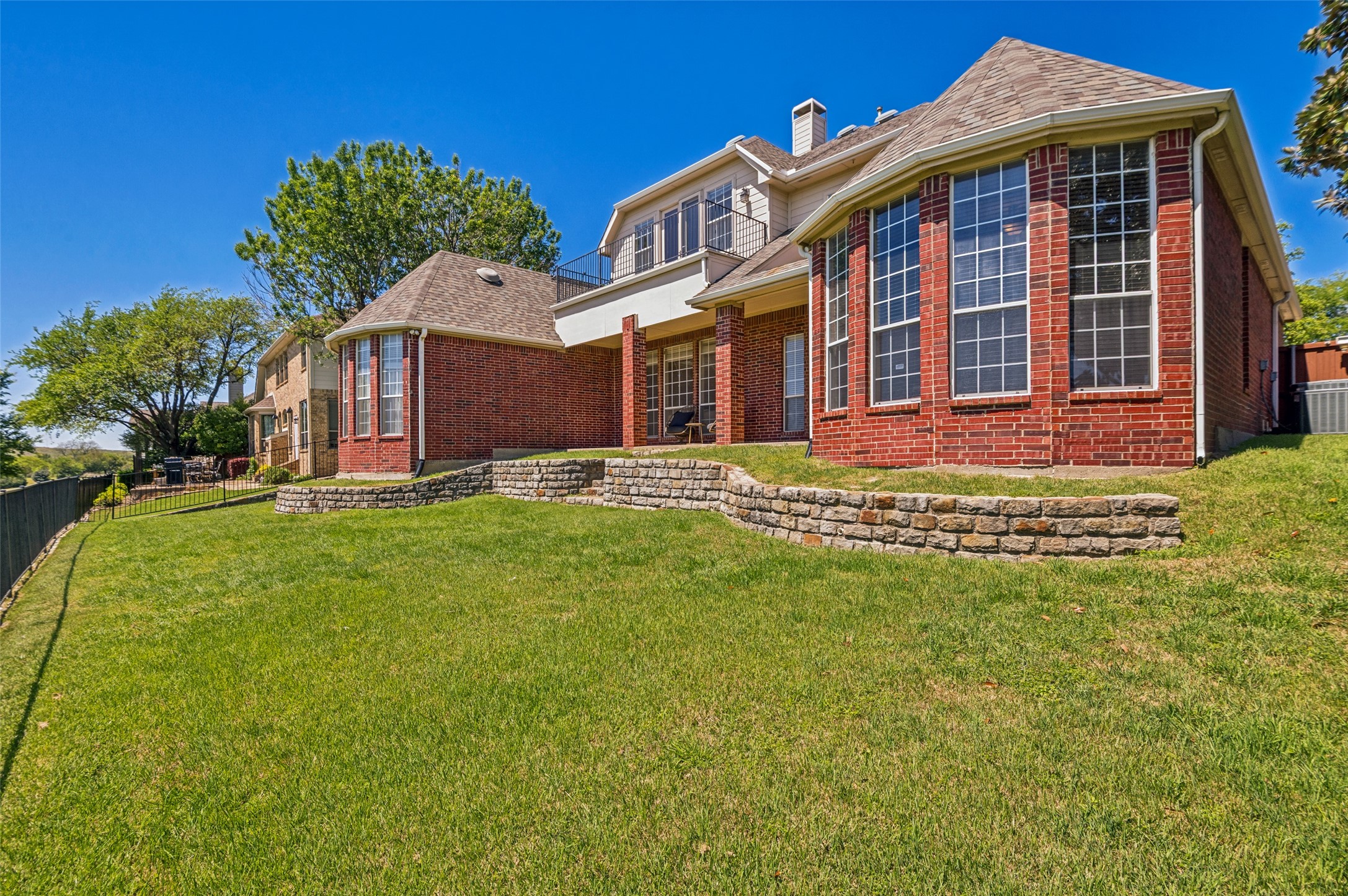 1629 Mcgee Lane Carrollton TX 75010