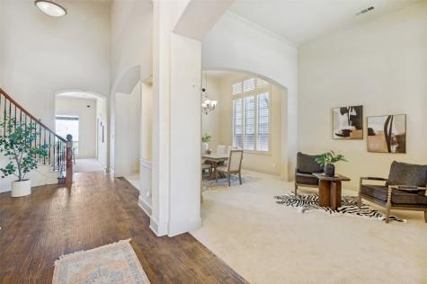 1629 Mcgee Lane Carrollton TX 75010