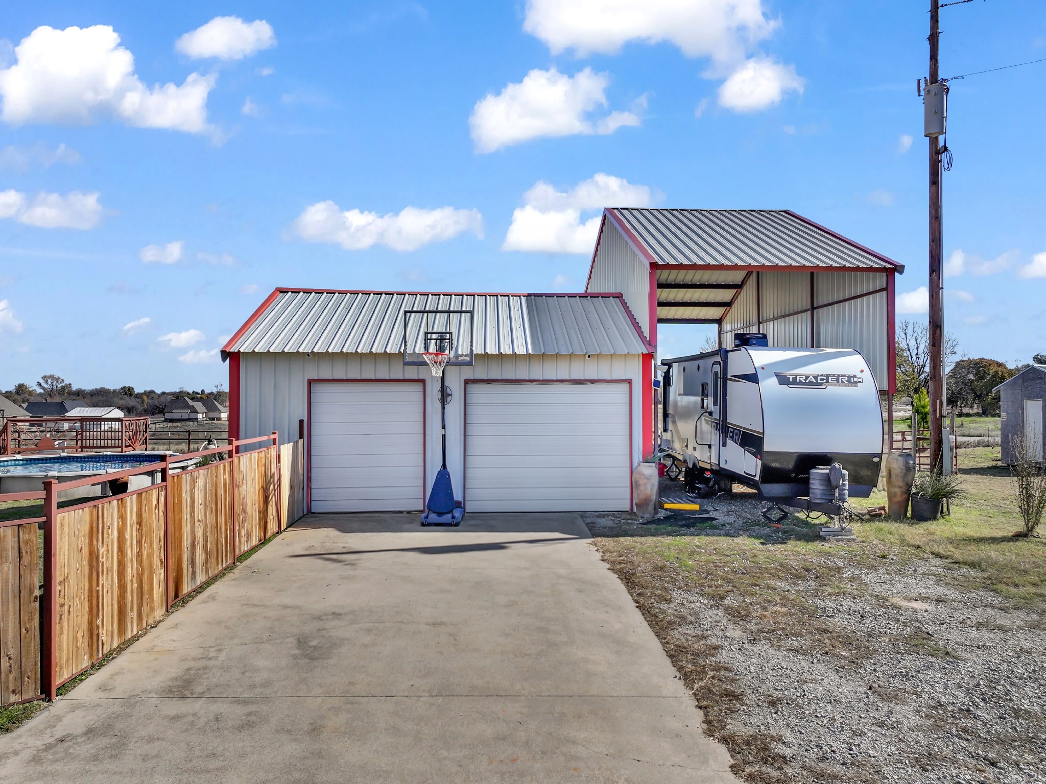 737 County Road 4699 Boyd TX 76023