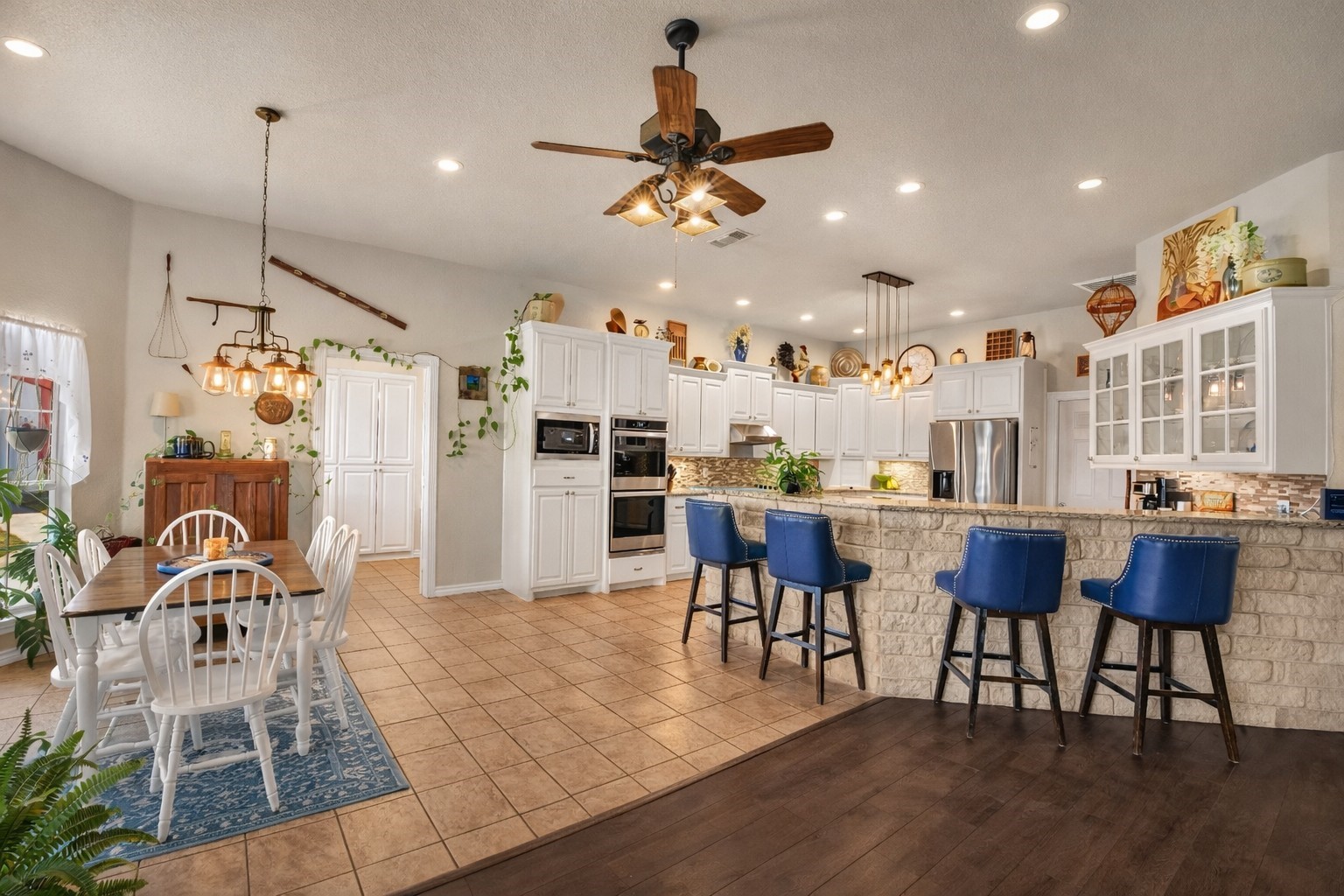 737 County Road 4699 Boyd TX 76023