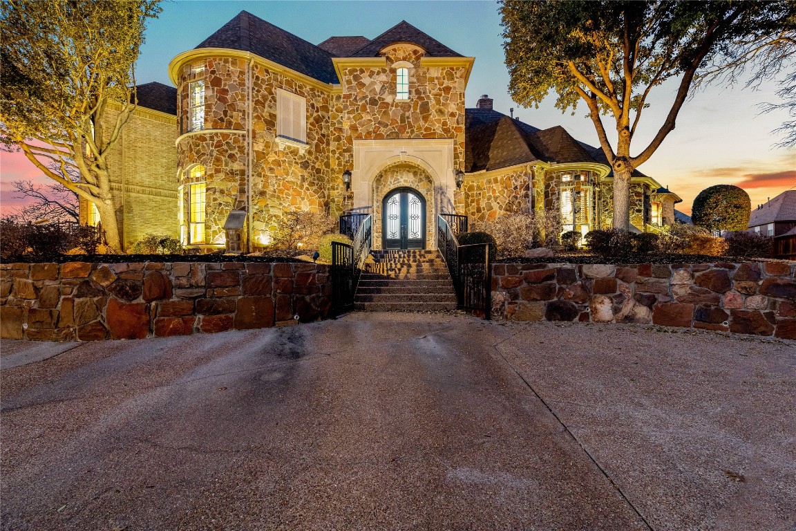 908 Chalet Court Colleyville TX 76034