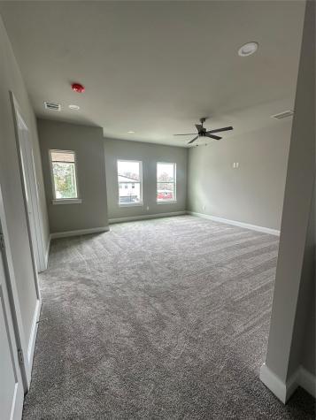 1402 Diceman Avenue Dallas TX 75203