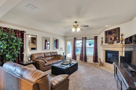 105 Manor Lane Waxahachie TX 75165