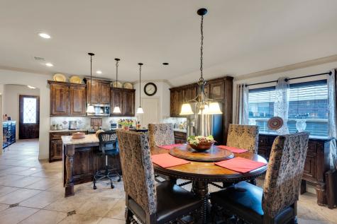 105 Manor Lane Waxahachie TX 75165