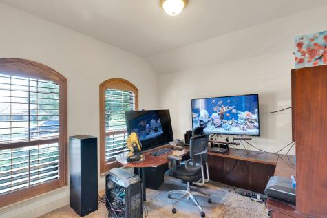 105 Manor Lane Waxahachie TX 75165