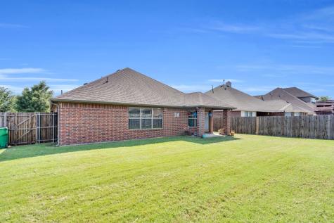105 Manor Lane Waxahachie TX 75165