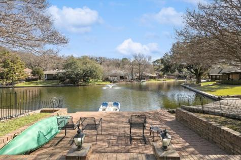 2804 Millbrook Court Arlington TX 76012