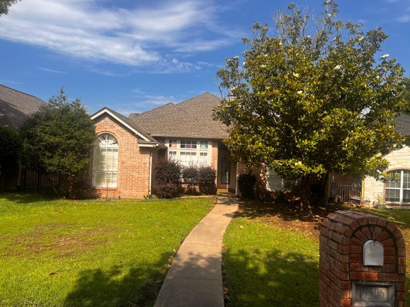 17506 Country Club Drive Kemp TX 75143