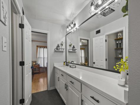 2200 Skyline Drive Fort Worth TX 76114