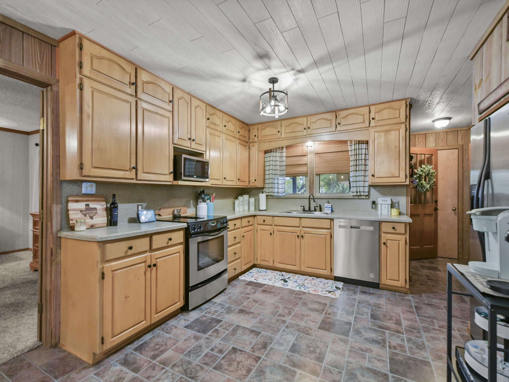 2200 Skyline Drive Fort Worth TX 76114