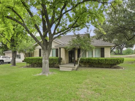 2200 Skyline Drive Fort Worth TX 76114