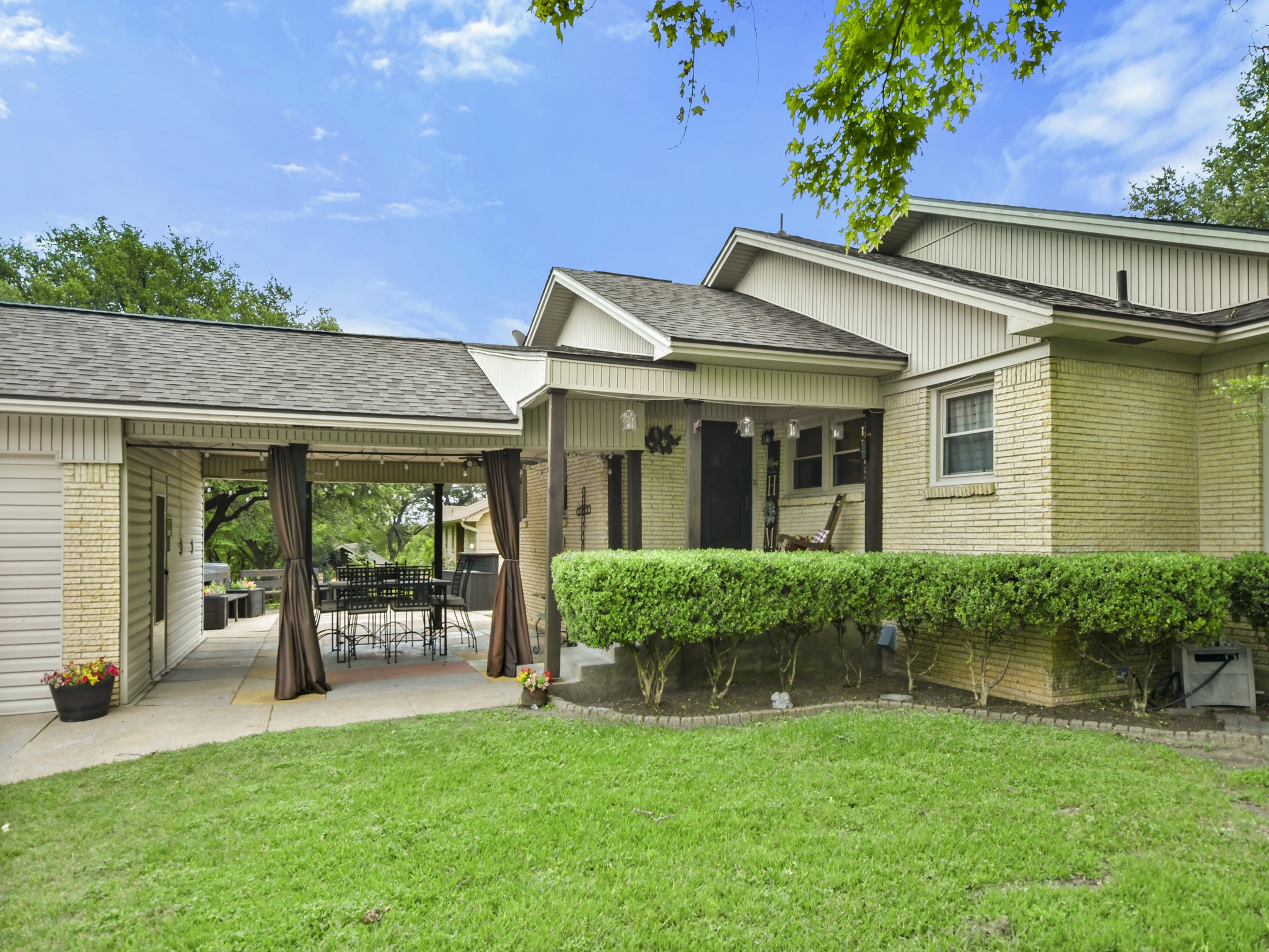 2200 Skyline Drive Fort Worth TX 76114