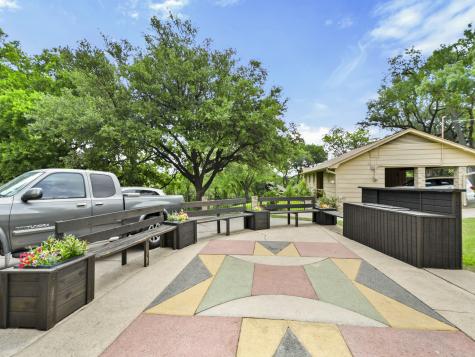 2200 Skyline Drive Fort Worth TX 76114