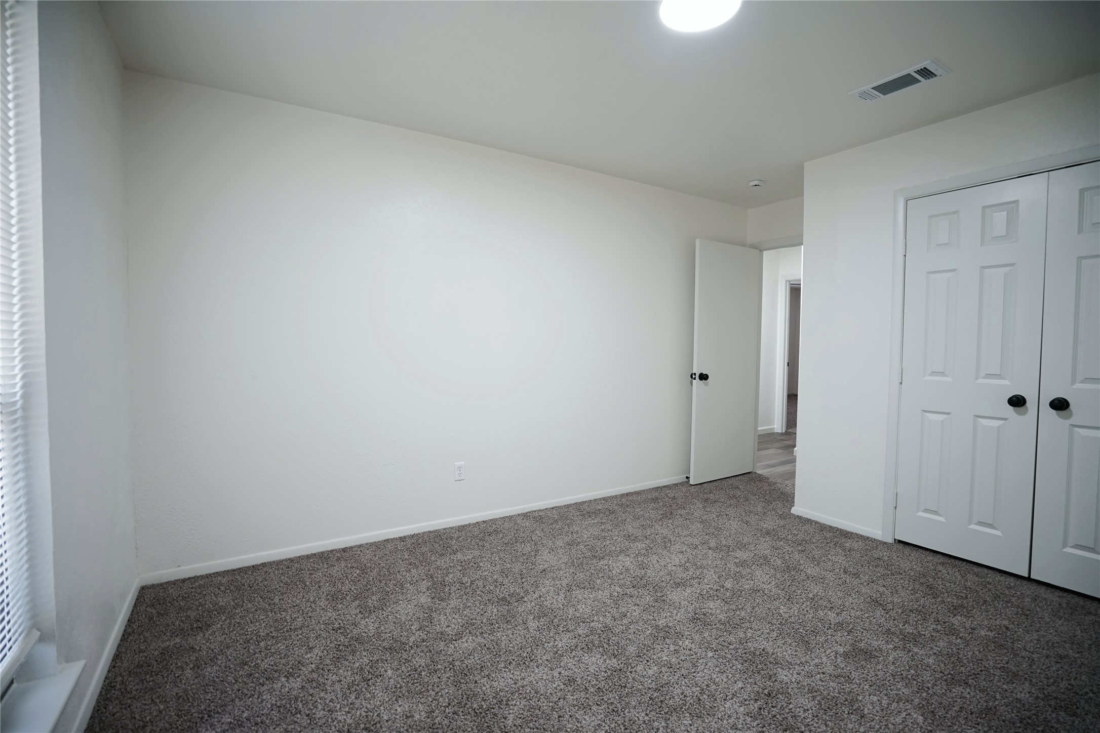 2121 Stonegate Drive N Bedford TX 76021