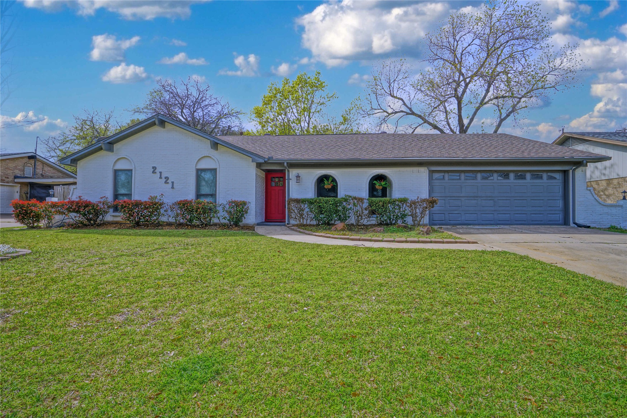 2121 Stonegate Drive N Bedford TX 76021