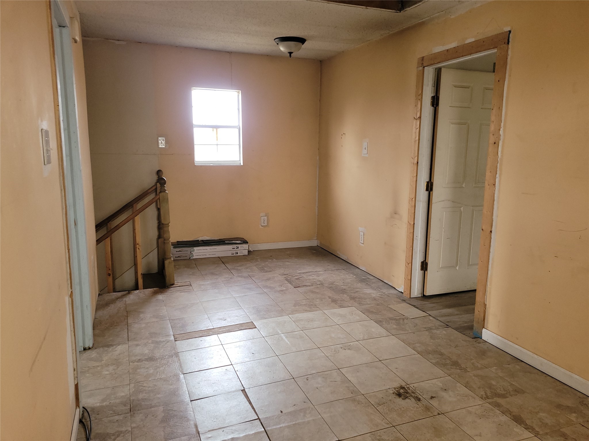 5672 E Interstate 30 Campbell TX 75422
