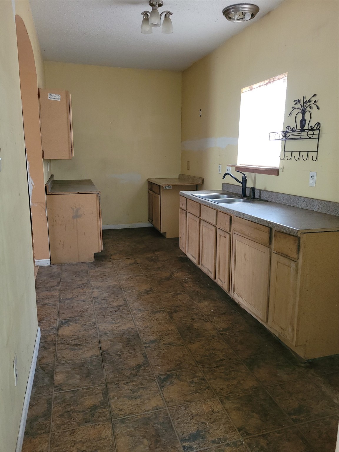 5672 E Interstate 30 Campbell TX 75422