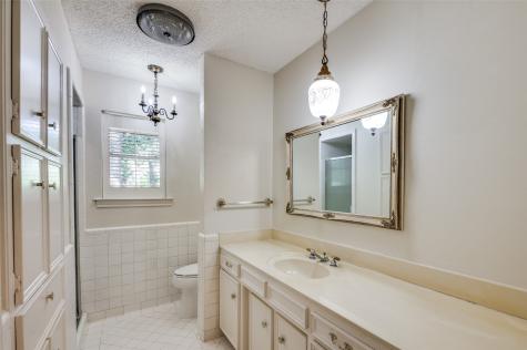 1902 Mossy Oak Street Arlington TX 76012