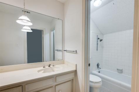 1902 Mossy Oak Street Arlington TX 76012