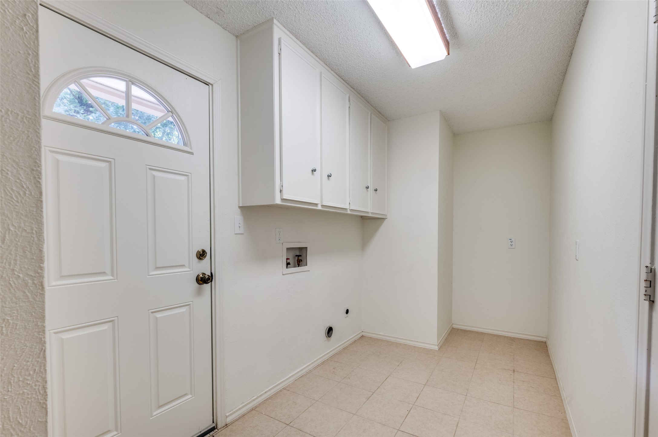 1902 Mossy Oak Street Arlington TX 76012