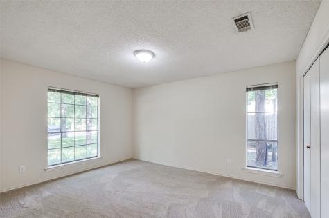 1902 Mossy Oak Street Arlington TX 76012