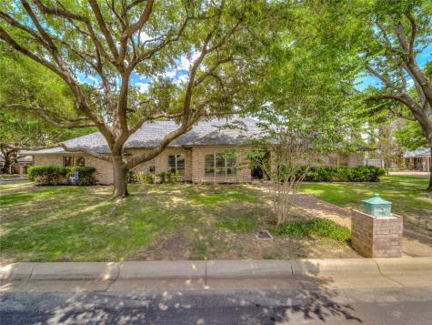 6704 Cool Meadow Drive Fort Worth TX 76132