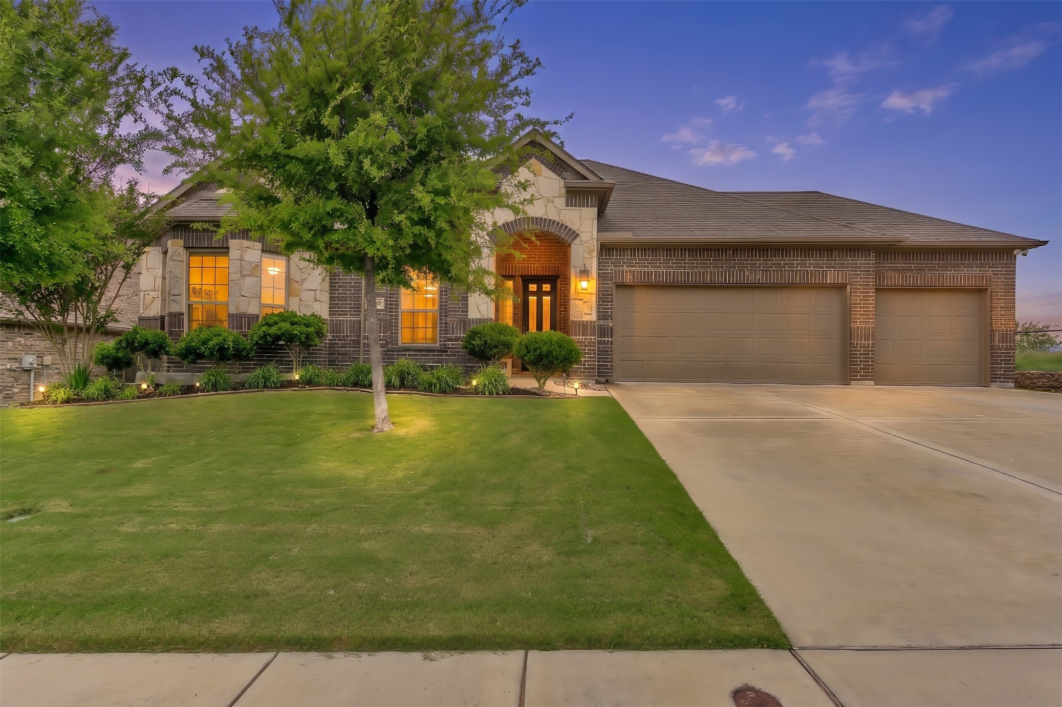 12209 Yarmouth Lane Fort Worth TX 76108