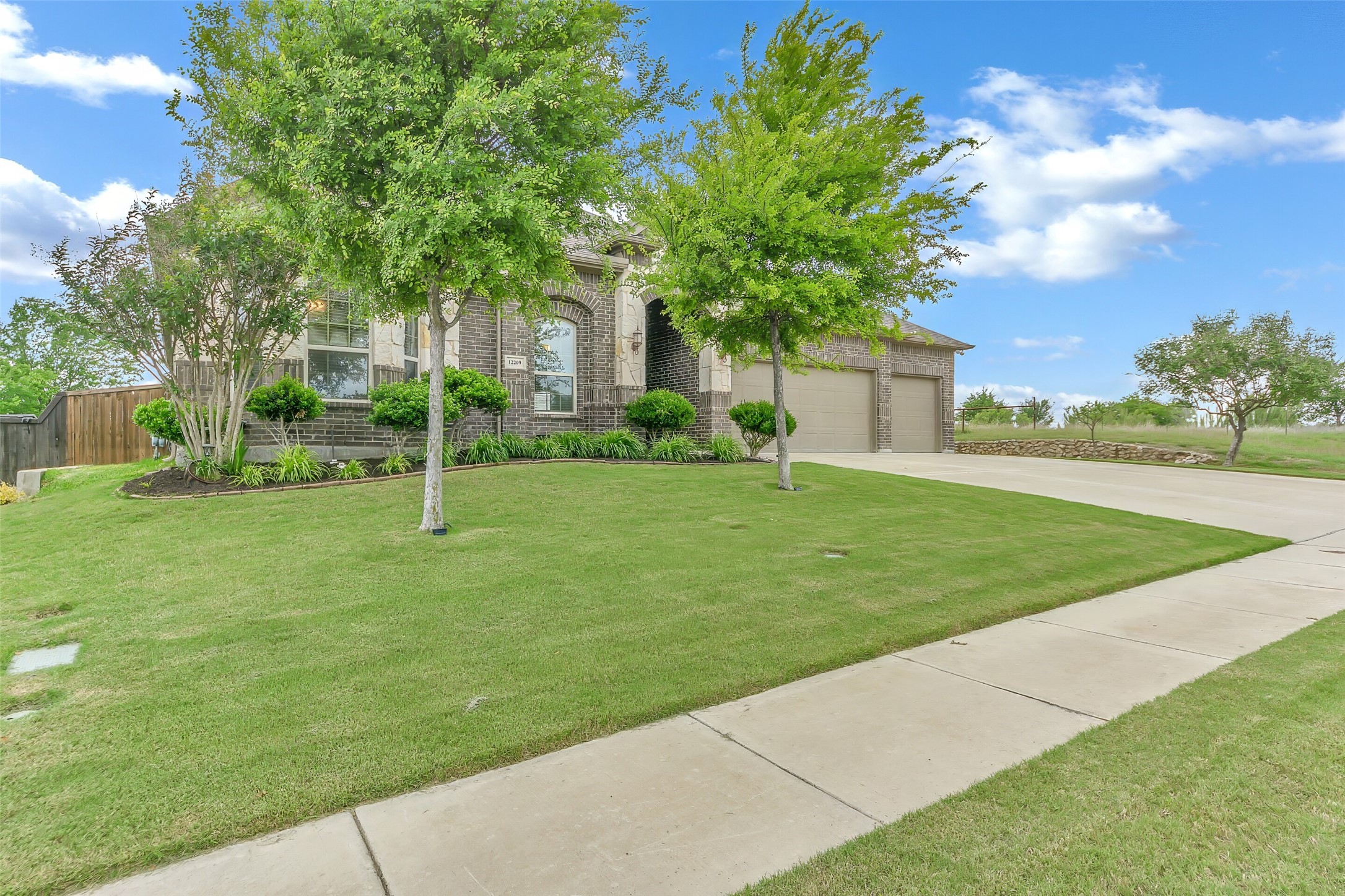 12209 Yarmouth Lane Fort Worth TX 76108