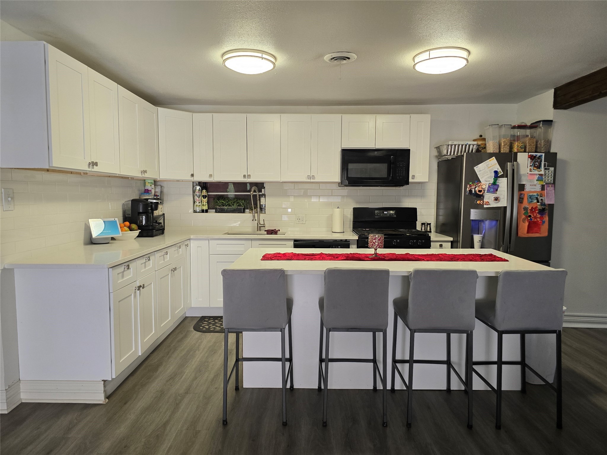 1221 Sunnybrook Drive Irving TX 75061