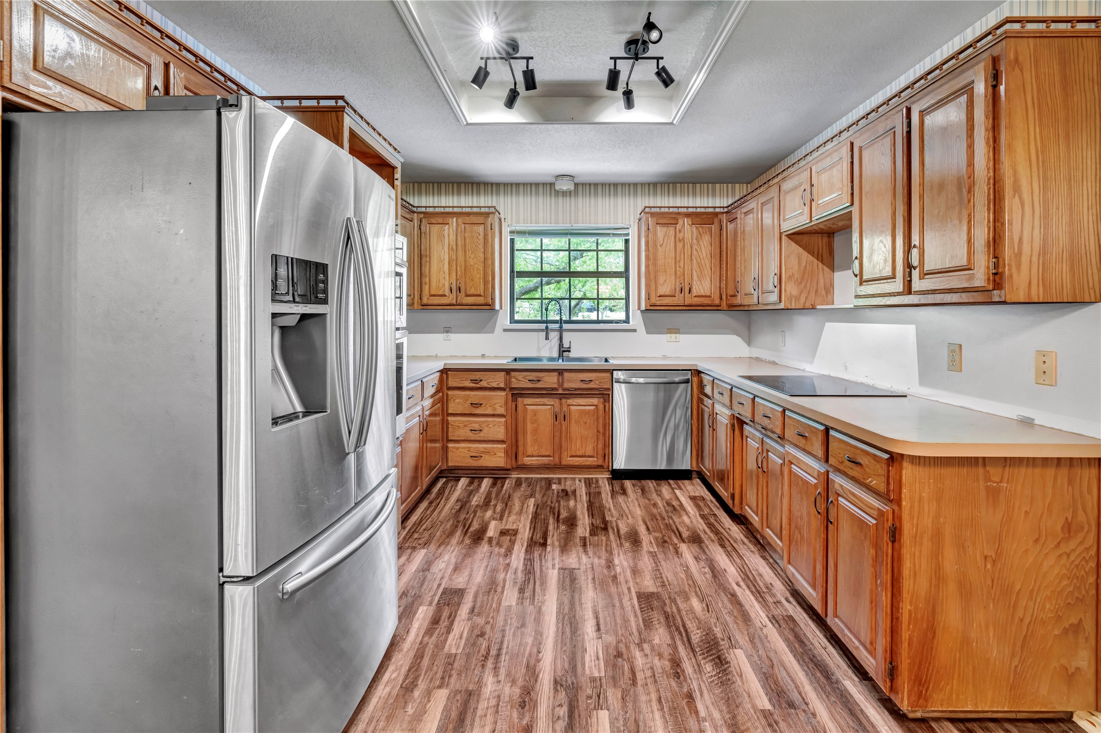 9616 Monticello Drive Granbury TX 76049