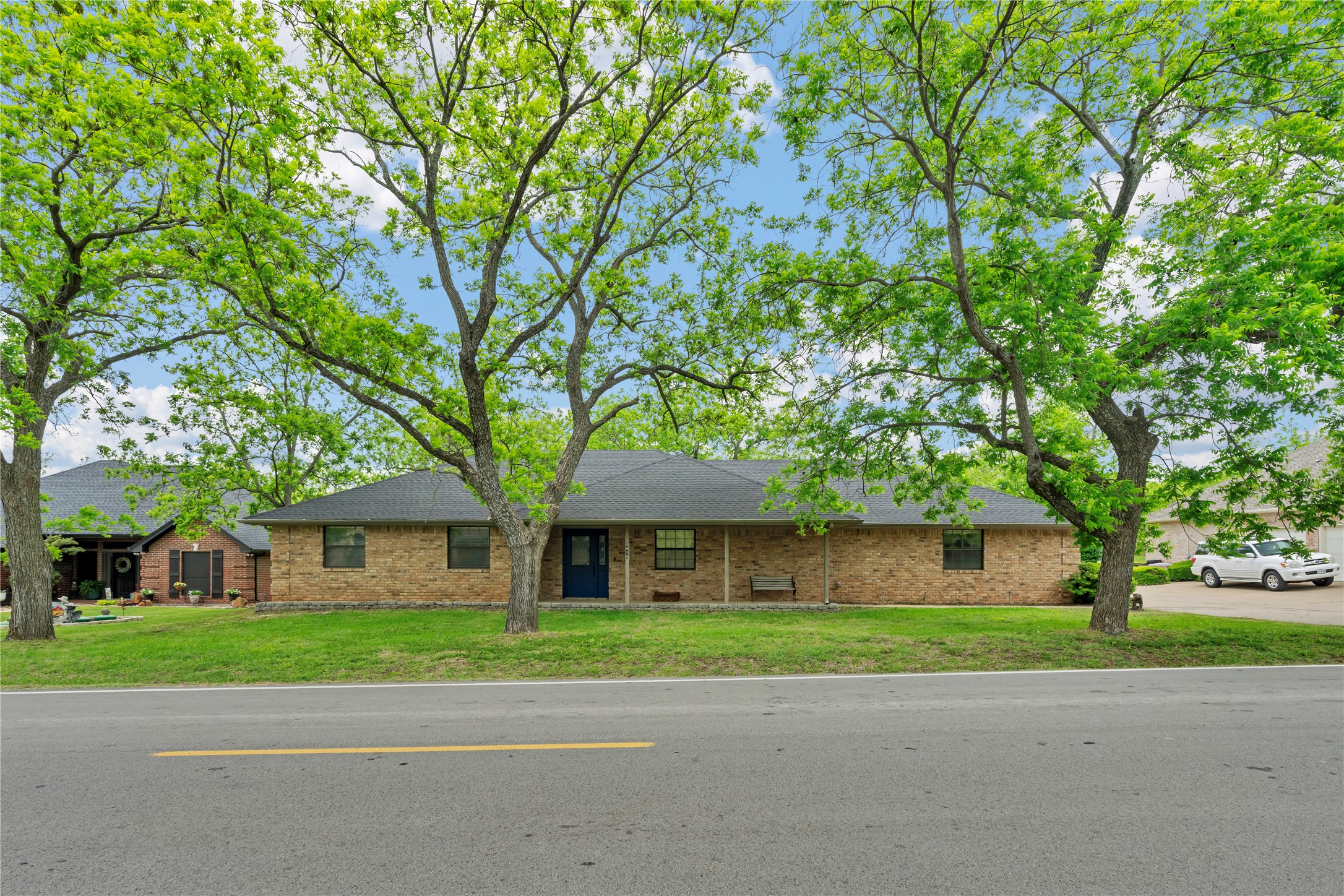 9616 Monticello Drive Granbury TX 76049