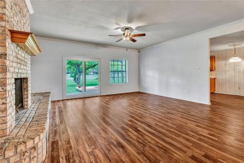 9616 Monticello Drive Granbury TX 76049