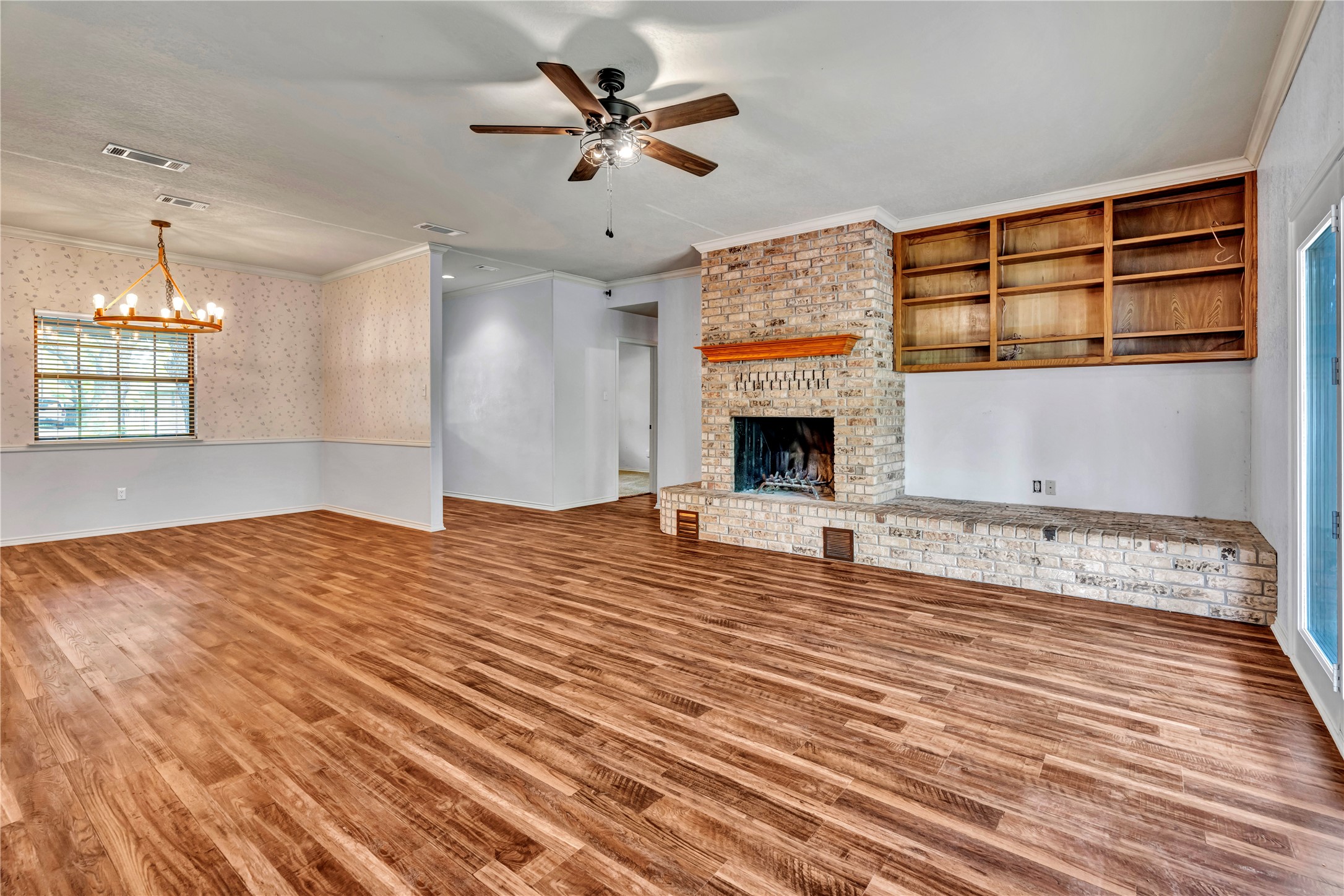 9616 Monticello Drive Granbury TX 76049