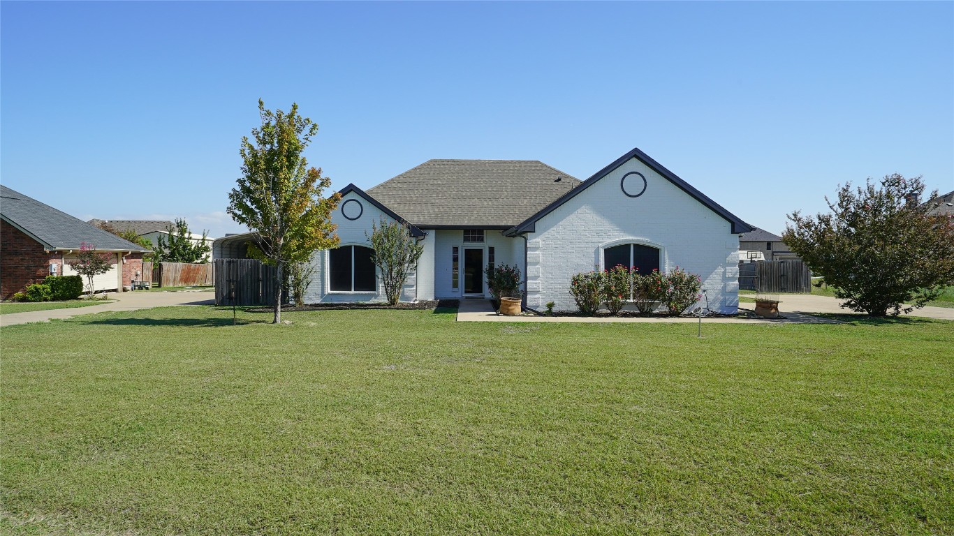 206 Country Meadows Drive Waxahachie TX 75165
