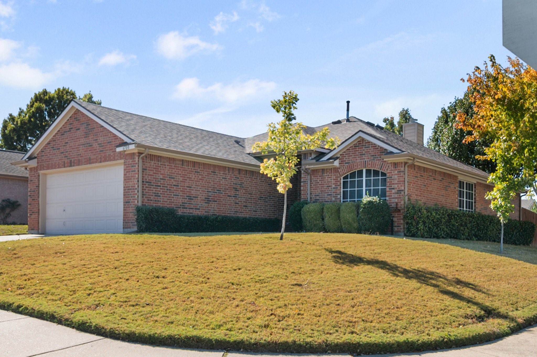 6700 Periwinkle Drive Arlington TX 76002