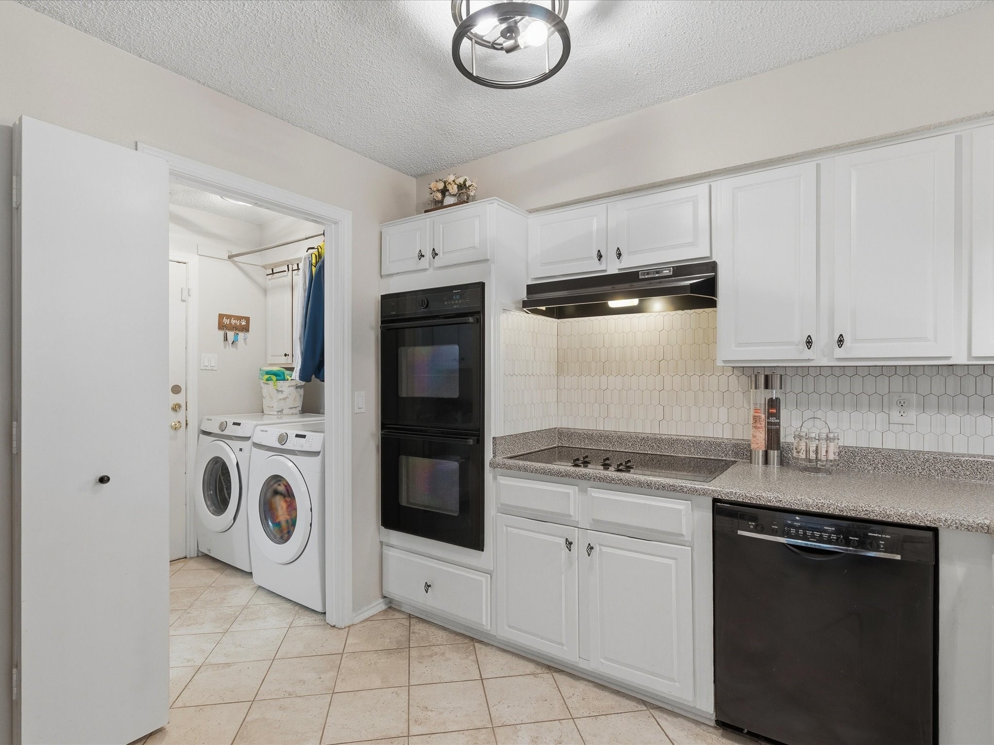 2812 Prescott Drive Carrollton TX 75006