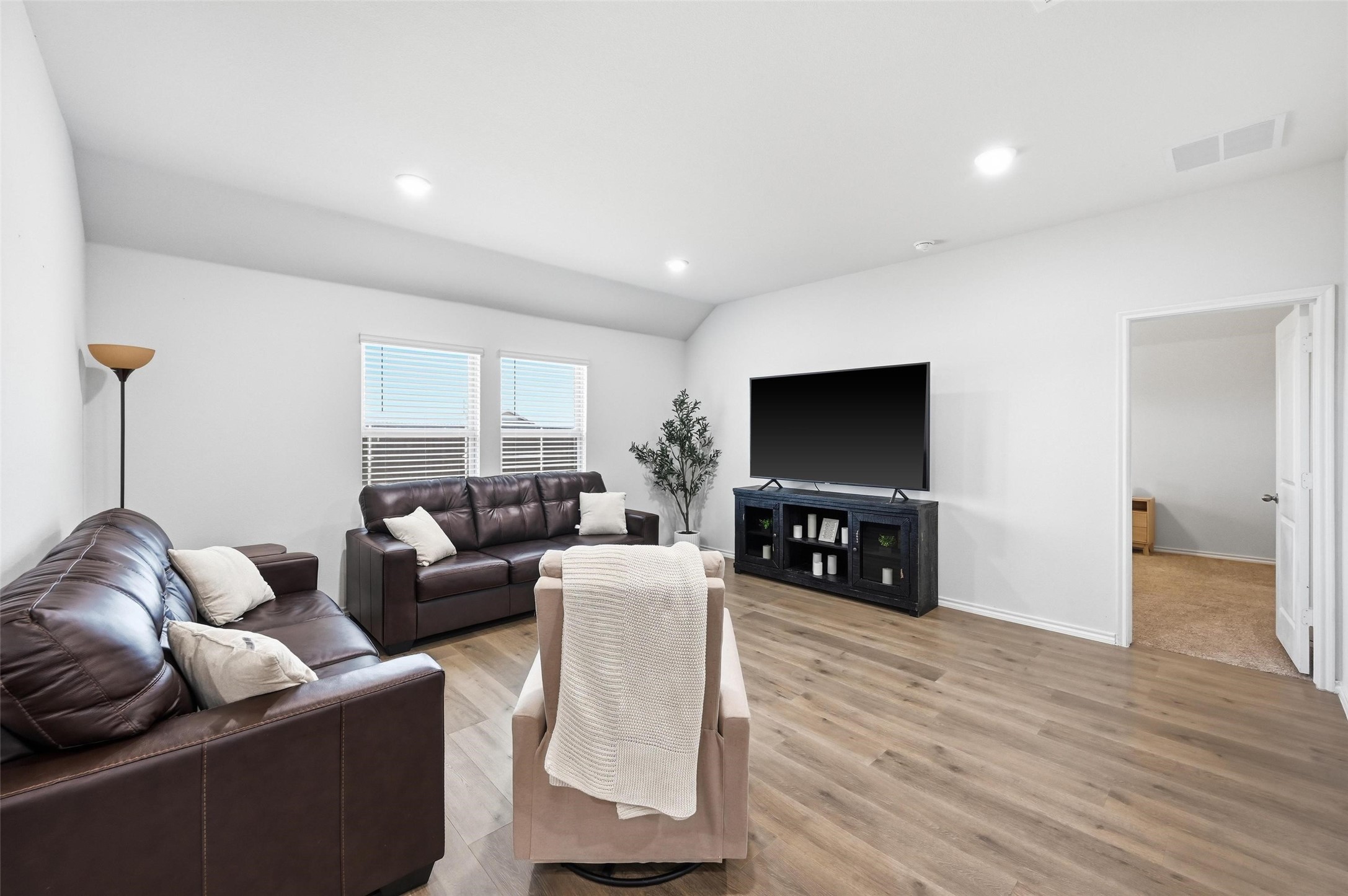 1012 Grand View Drive Ennis TX 75119