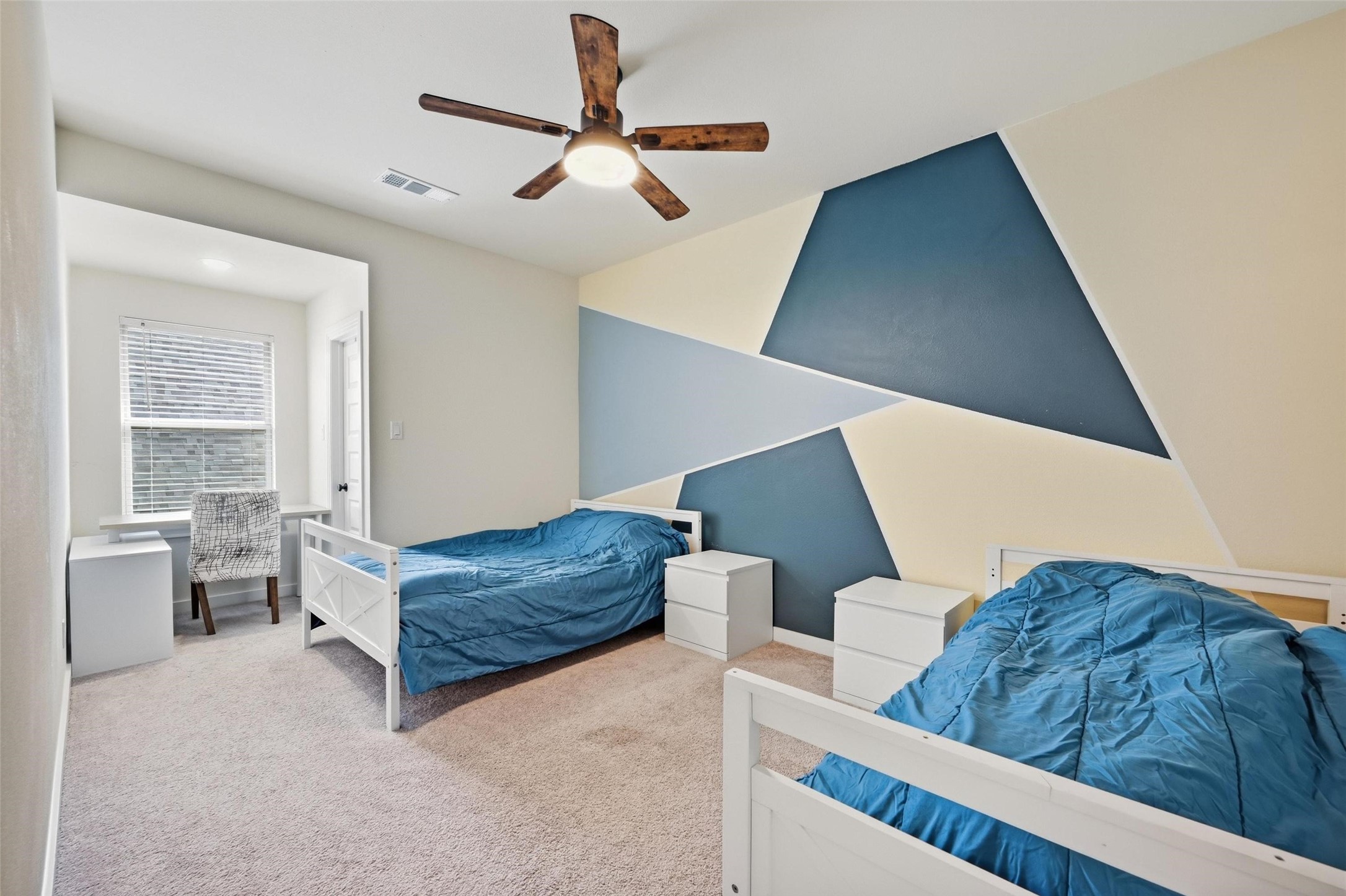1247 Sumner Street Aubrey TX 76227